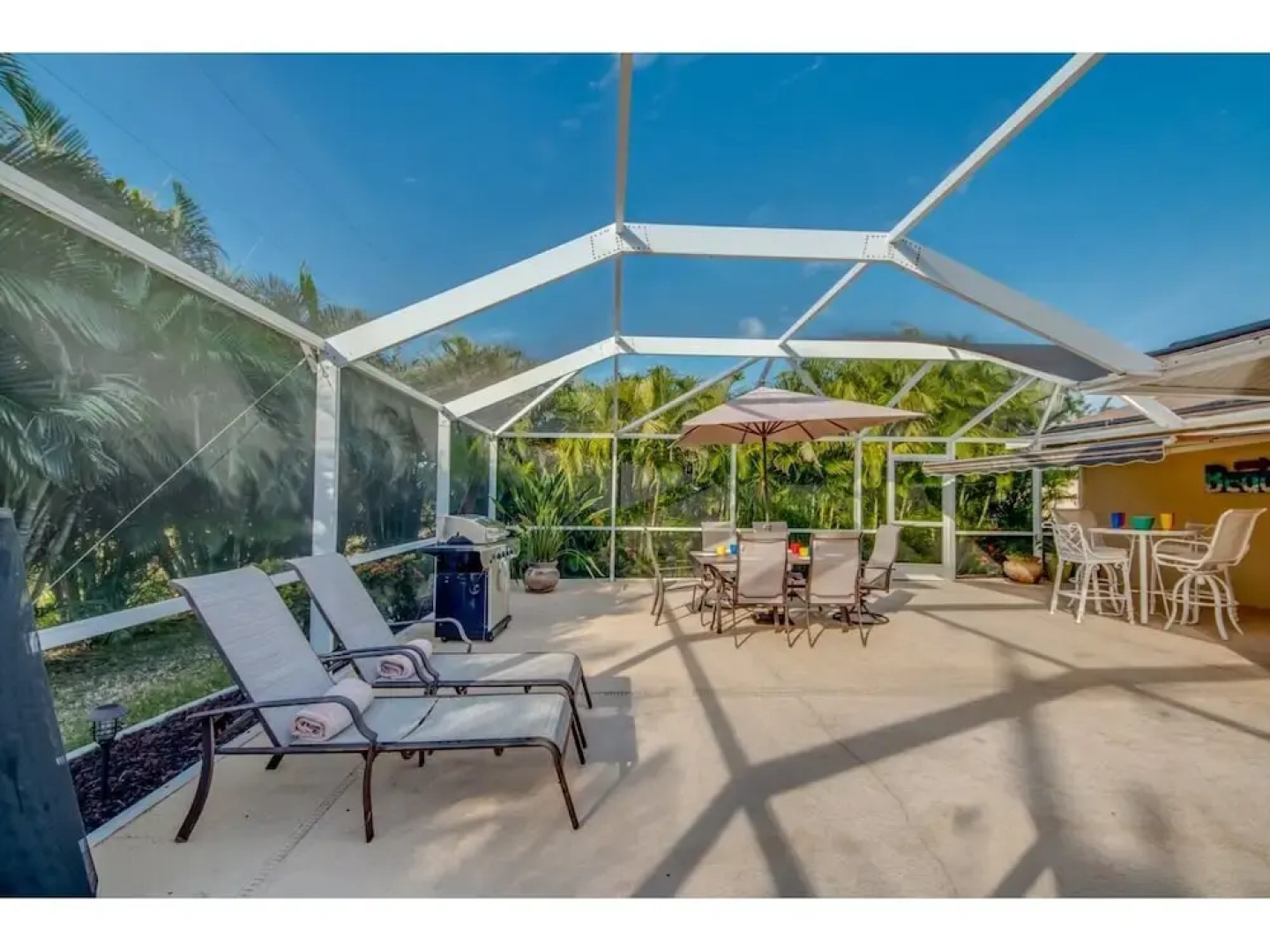 Villa Hideaway - Roelens Vacations