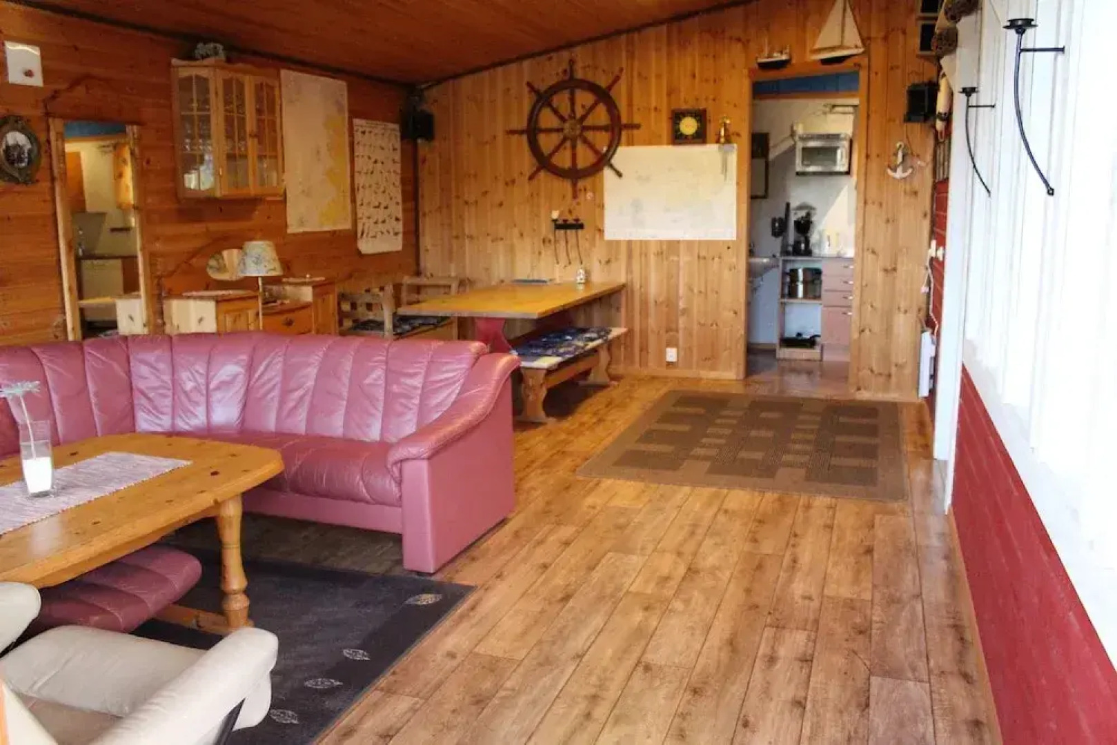 Skrolsvik Kystferie Hotel