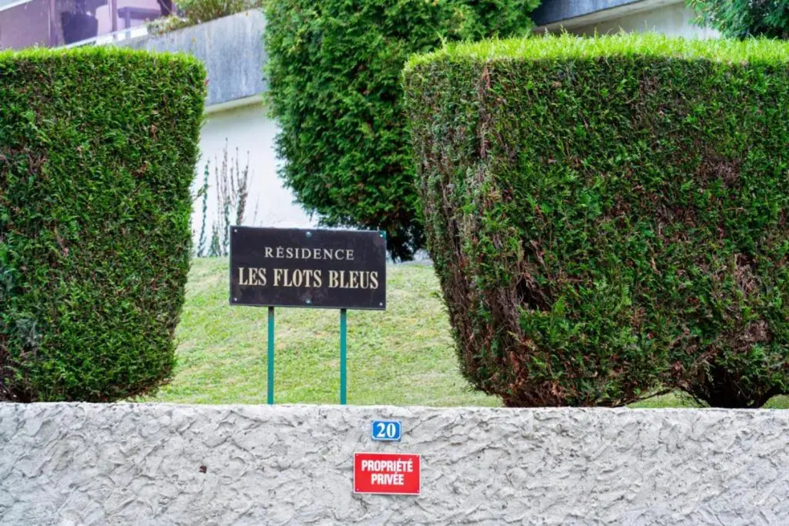 Charming studio w balcony near Roches Noires beach in Trouville - Welkeys