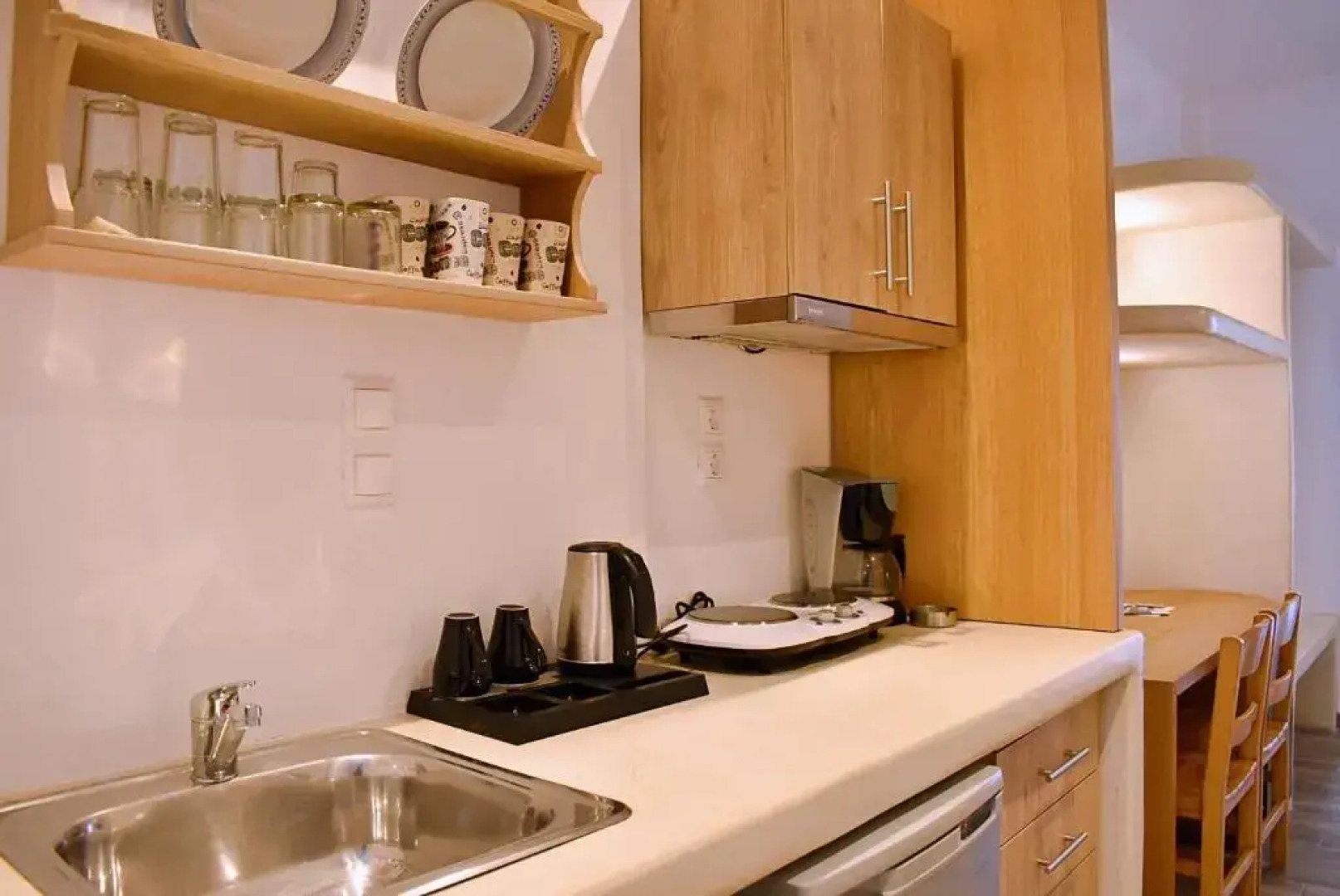 Tzamaros Studios Kythnos