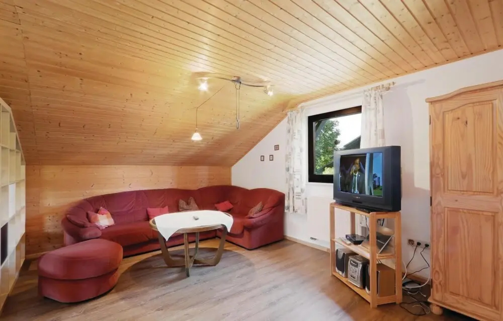 Beautiful Home in Thalfang With 4 Bedrooms