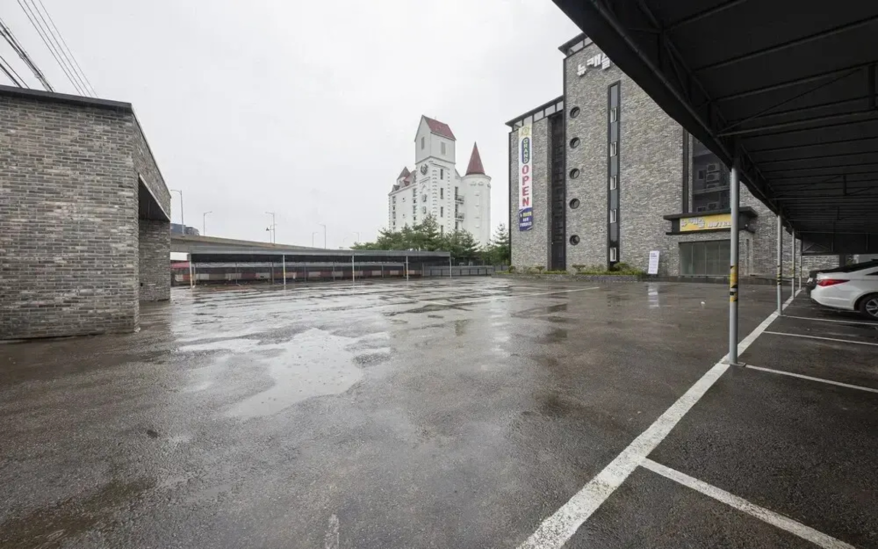 Dangjin Newcastle Hotel