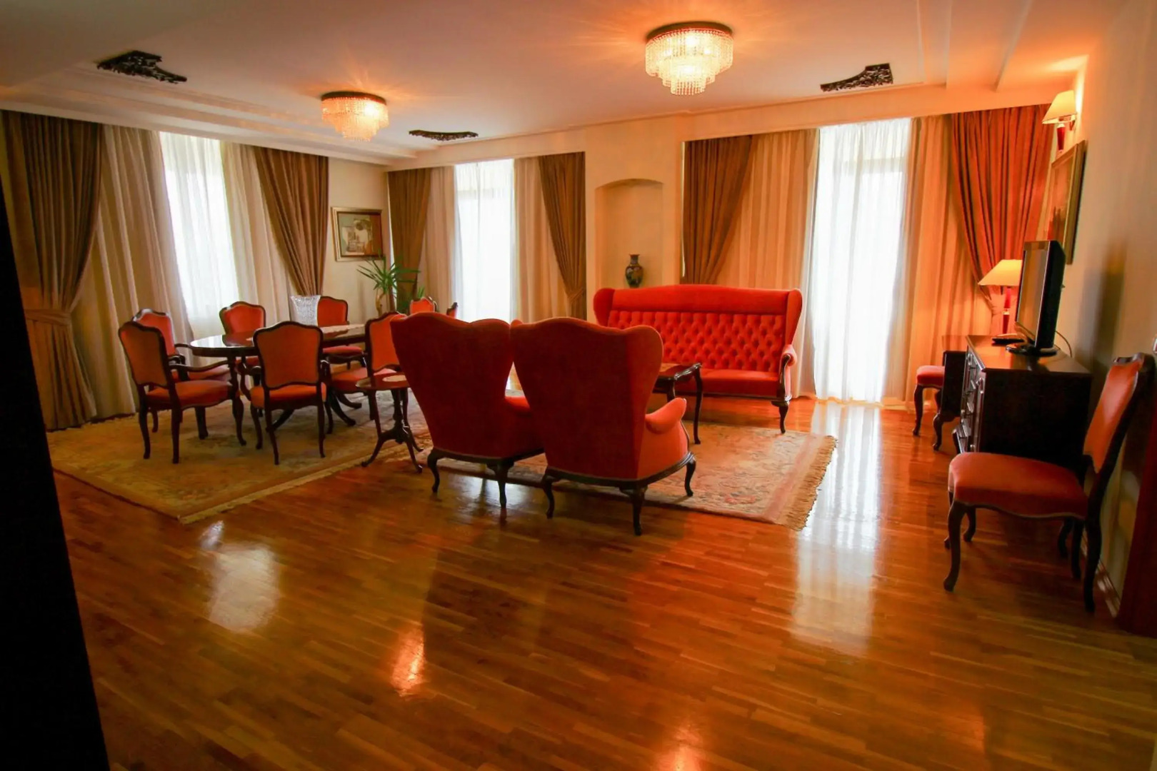 Hotel Tourist - Metropol Lake Resort