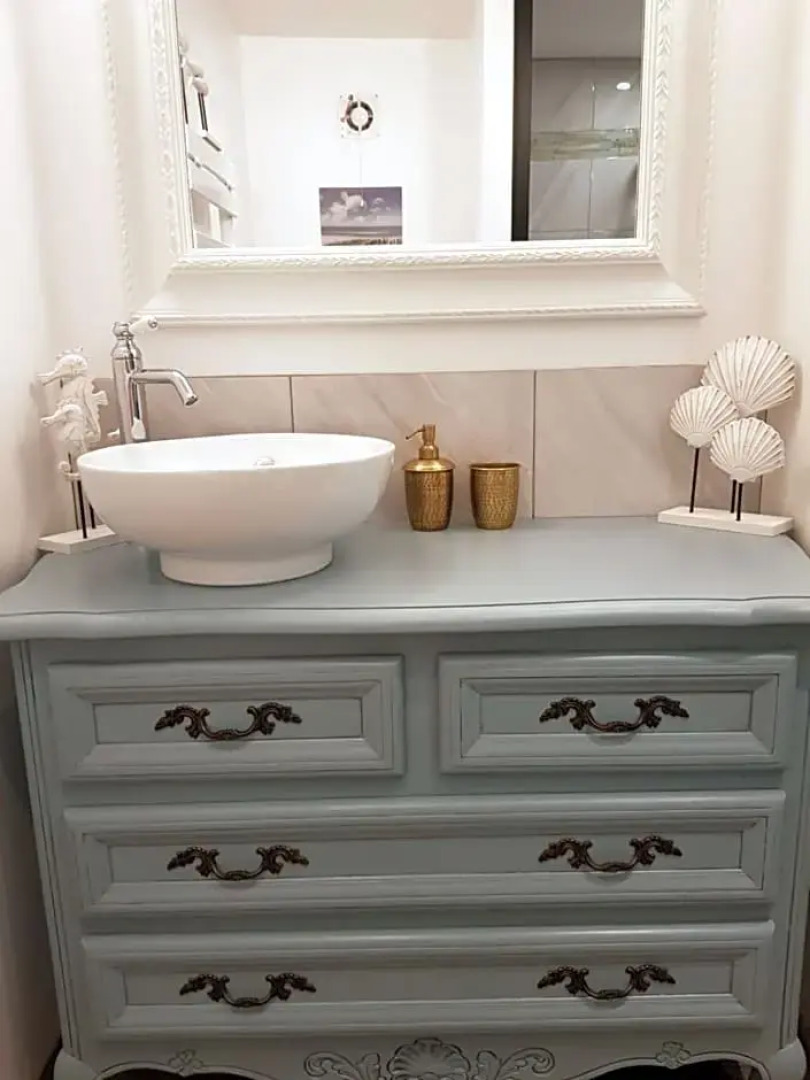 Au Chant Des Oiseaux (Adults Only)