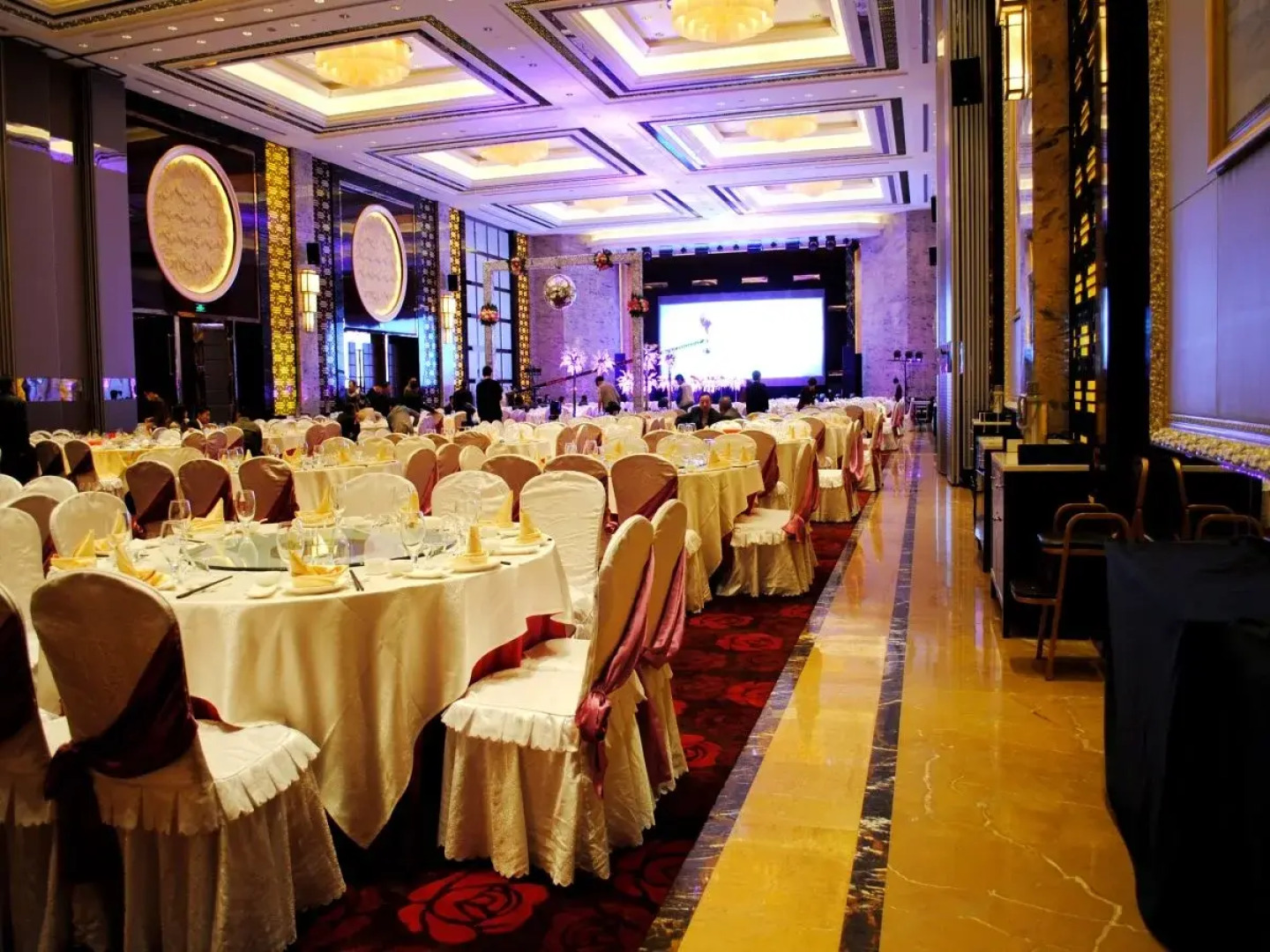 Datong Weidu International Hotel