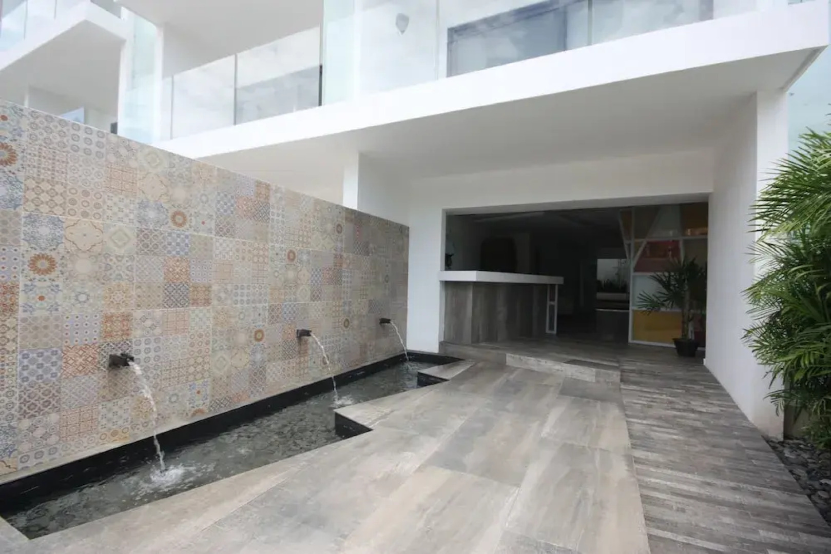 Calle 38 104 by iMexico