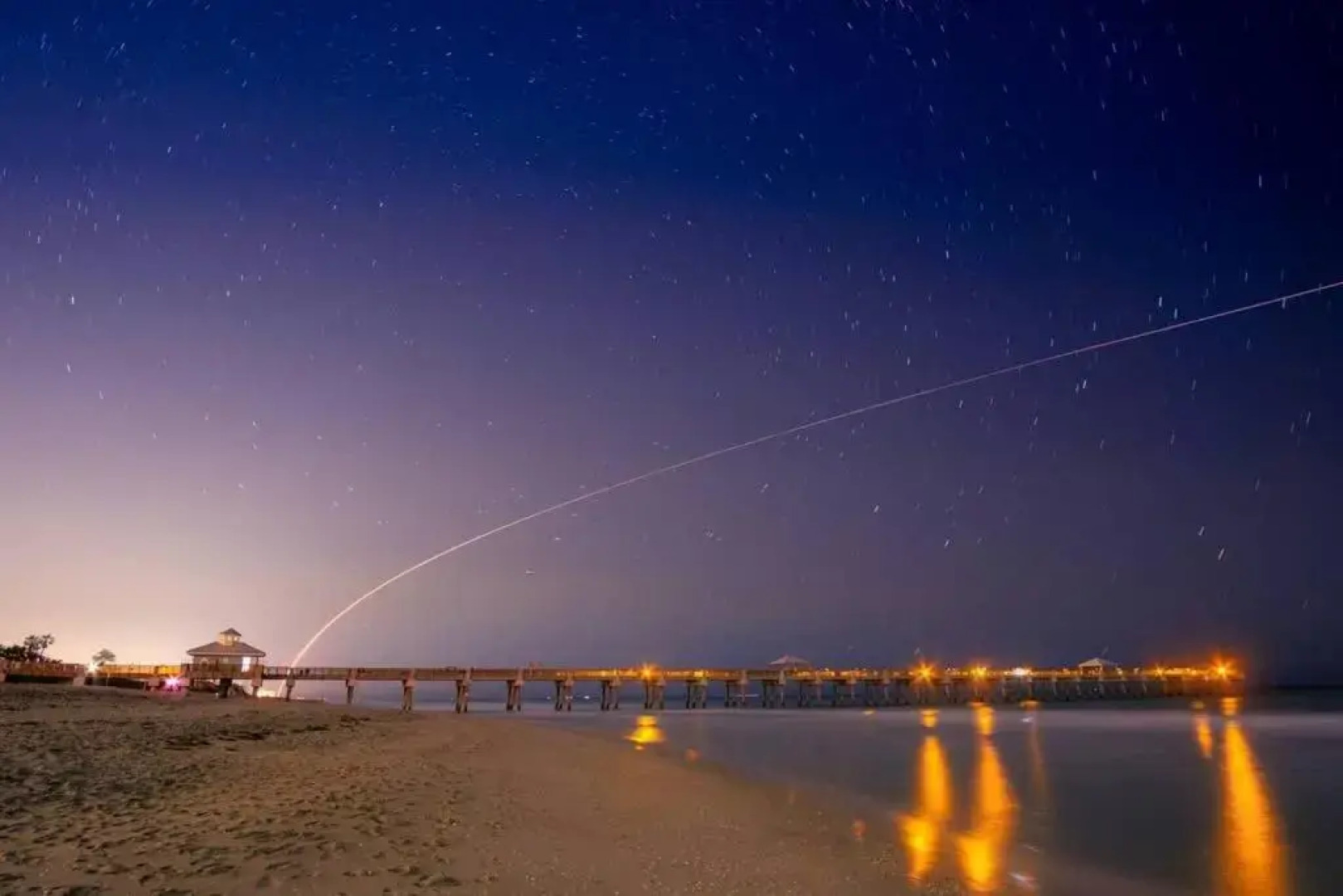 Guest Suite Paradiso by DIGSIFY Self Check in Private Entrance King Bed Free Parking Near PGA Beaches Roger Dean Stadium Fitteam Ballpark