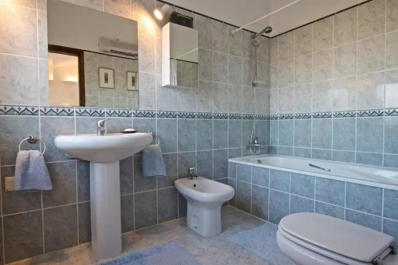 Casa Canela by Portucasa