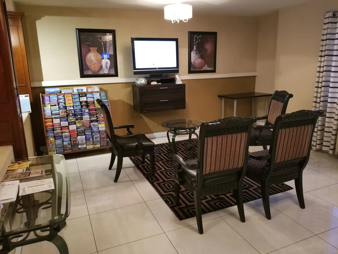 Sunburst Spa & Suites Motel