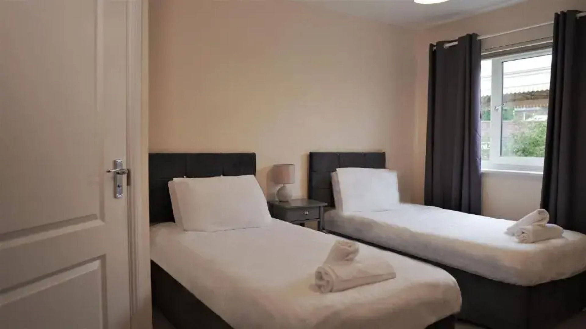 Broad Gauge Apartments