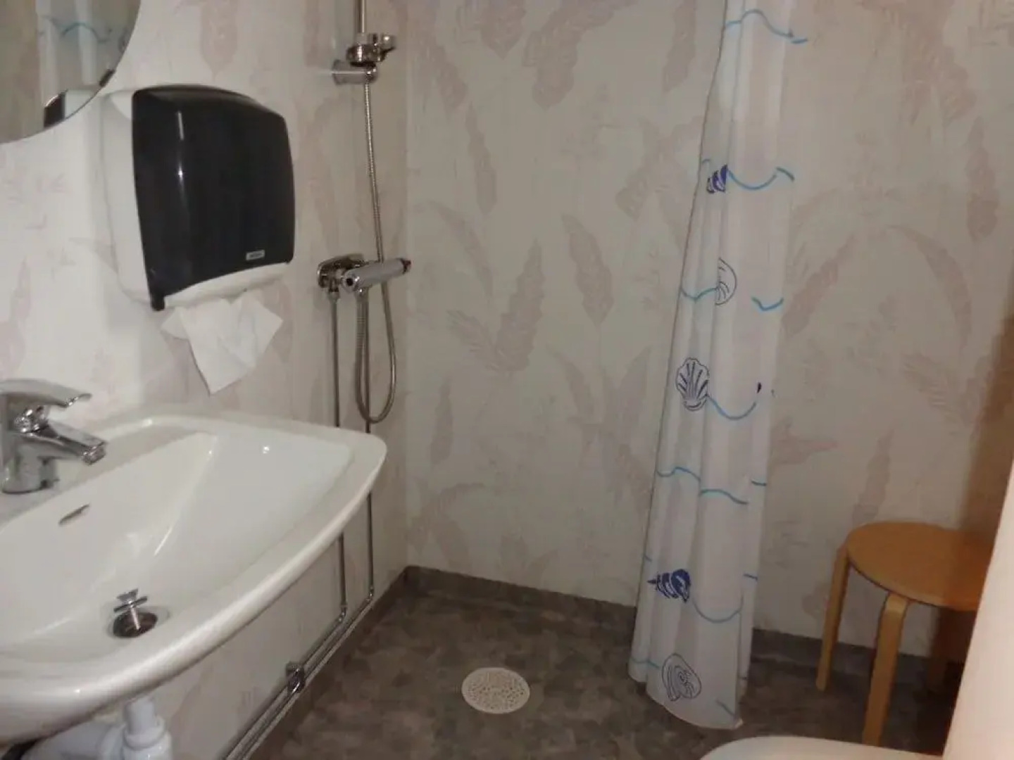 Målerås Vandrarhem B&B