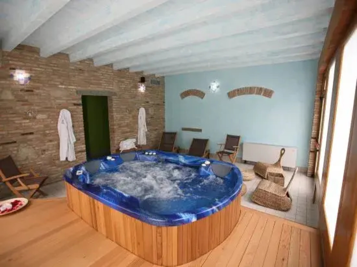 Bes Hotel La Muratella