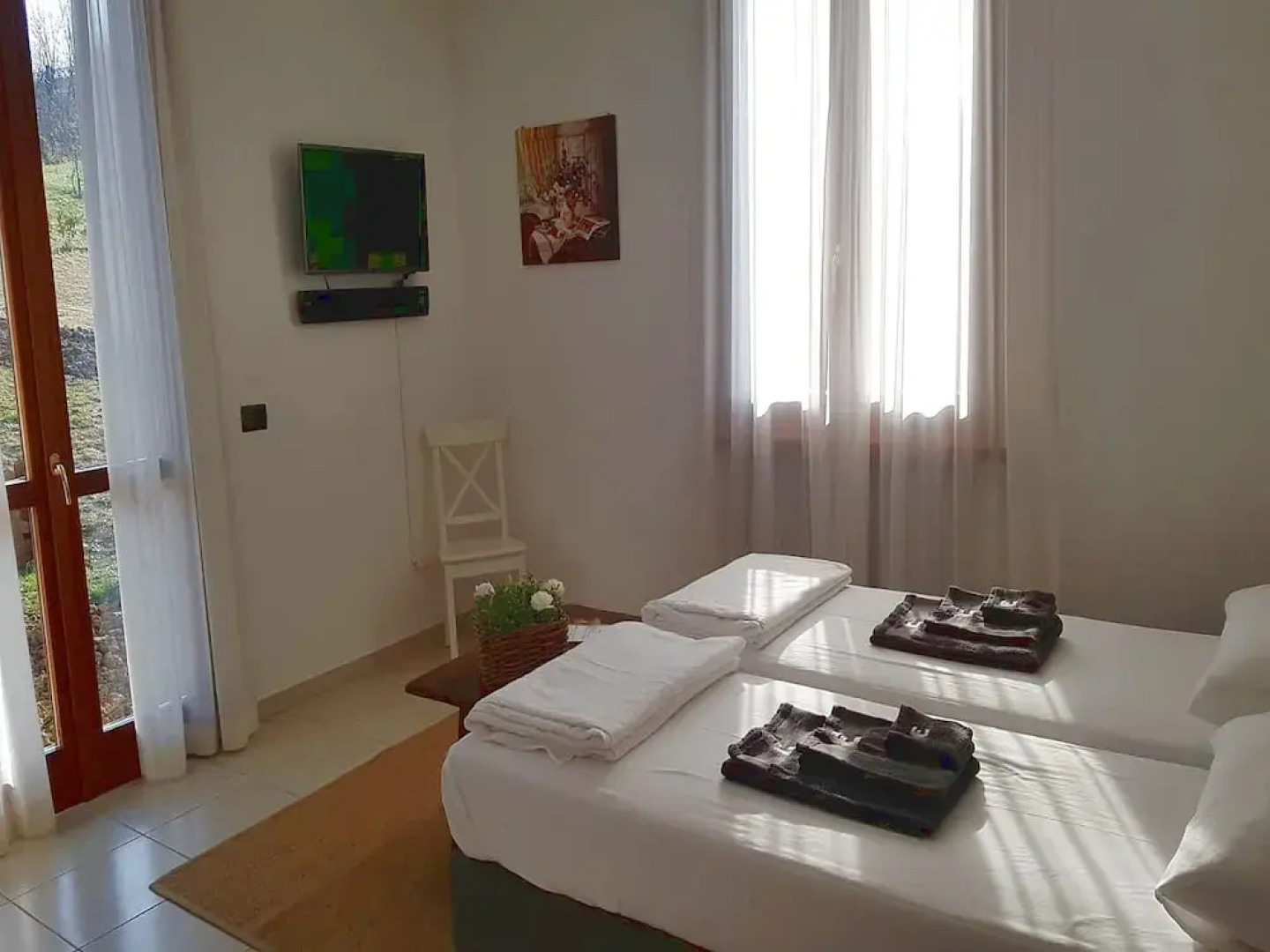 Nifty Apartment in S. Maria Della Versa With Pool