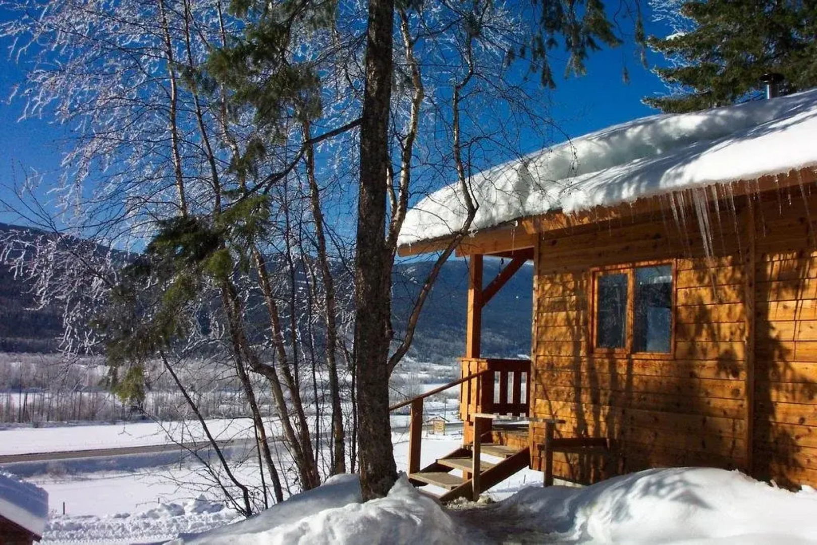 Alexa Chalets - Timber Inn & Restaurant