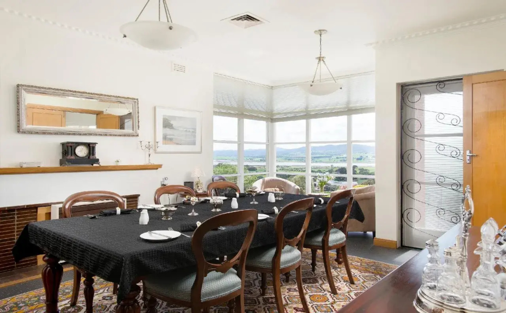 Trevallyn House B & B