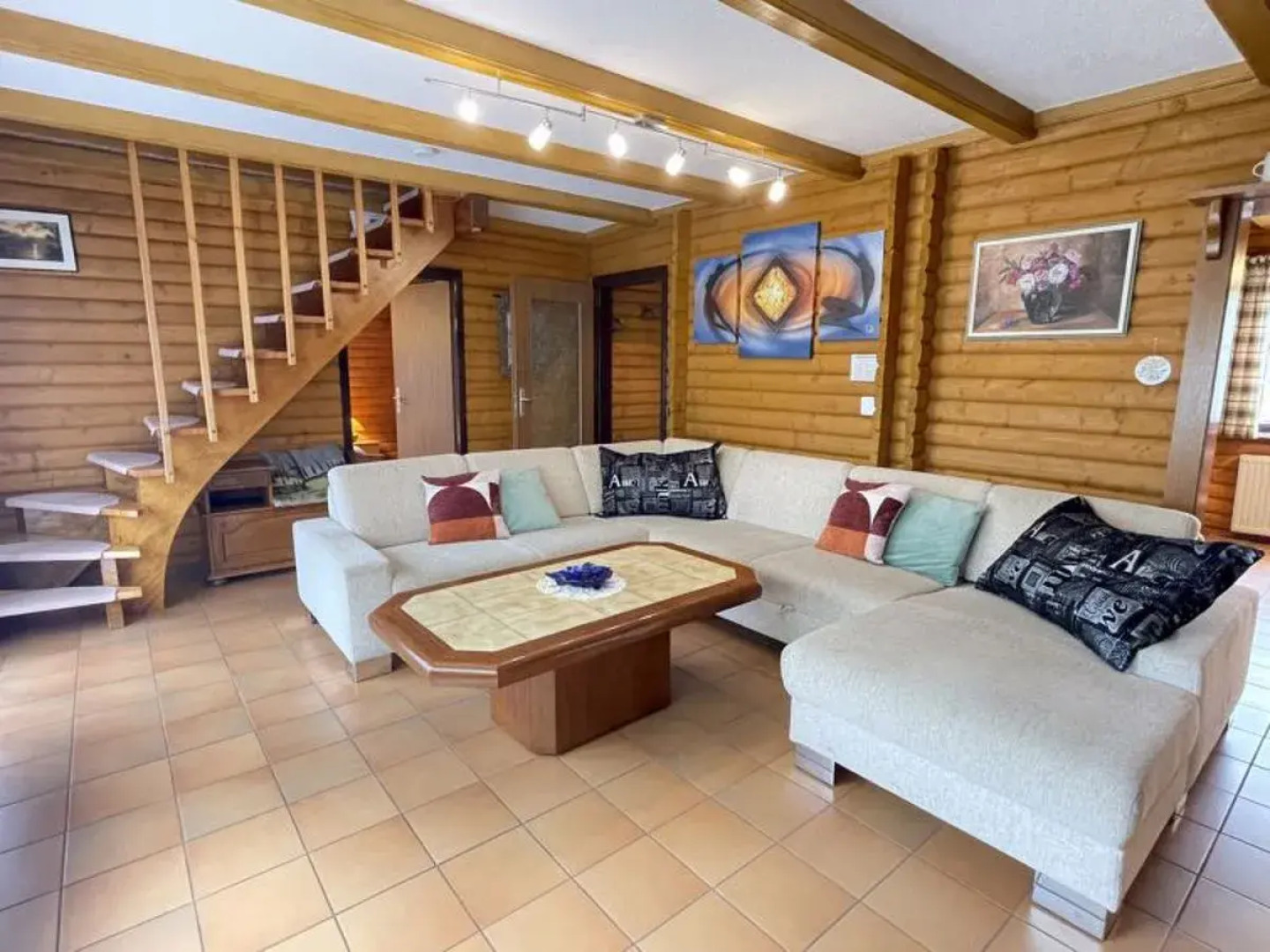 Am Hohen Bogen 12001