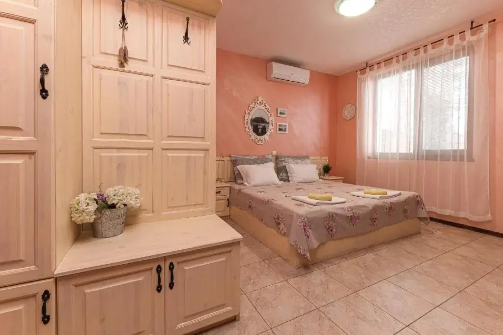 Semeen hotel i restorant Rajski zaliv