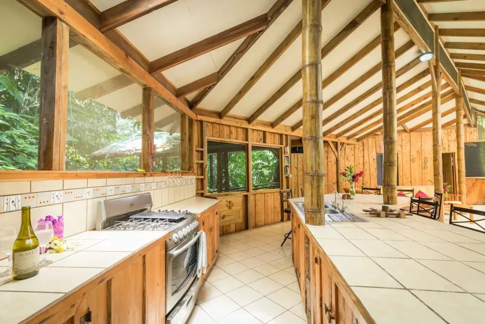 Finca Bellavista Treehouse Community