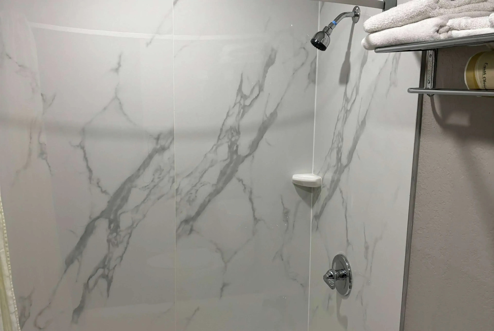 Super 8 Springfield North I-44