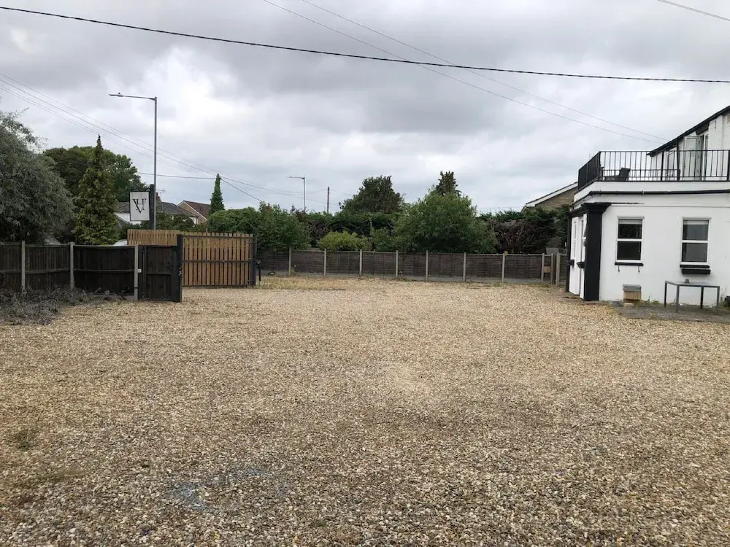 The Hare And Barrel Hotel