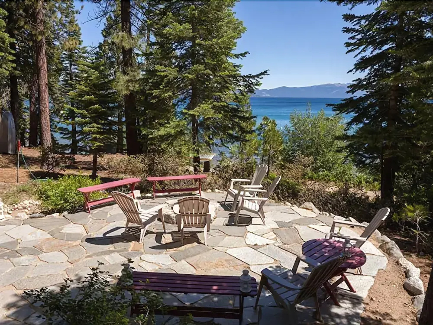 Fraser Lakefront Rental Cabin by RedAwning