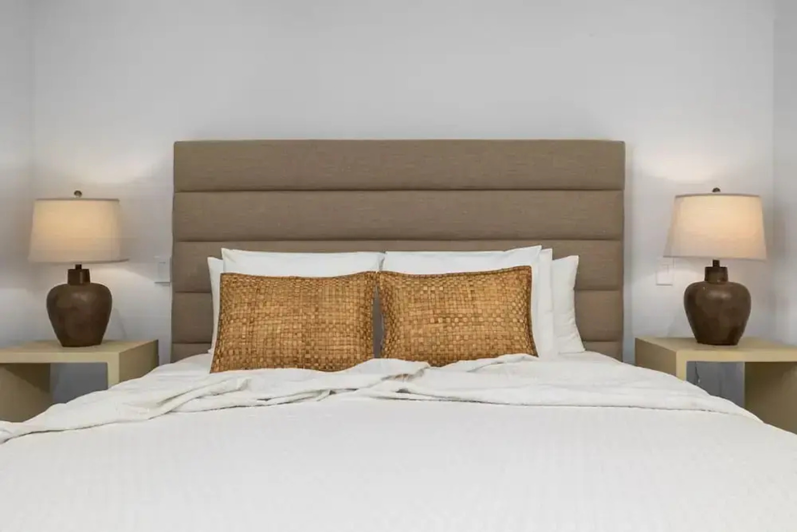 The Court Villa - 8 Bed 8 5 Bath