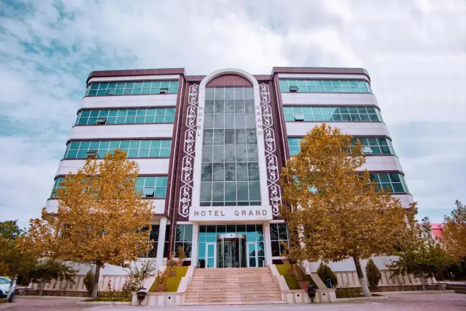 Grand Nakhchivan Hotel