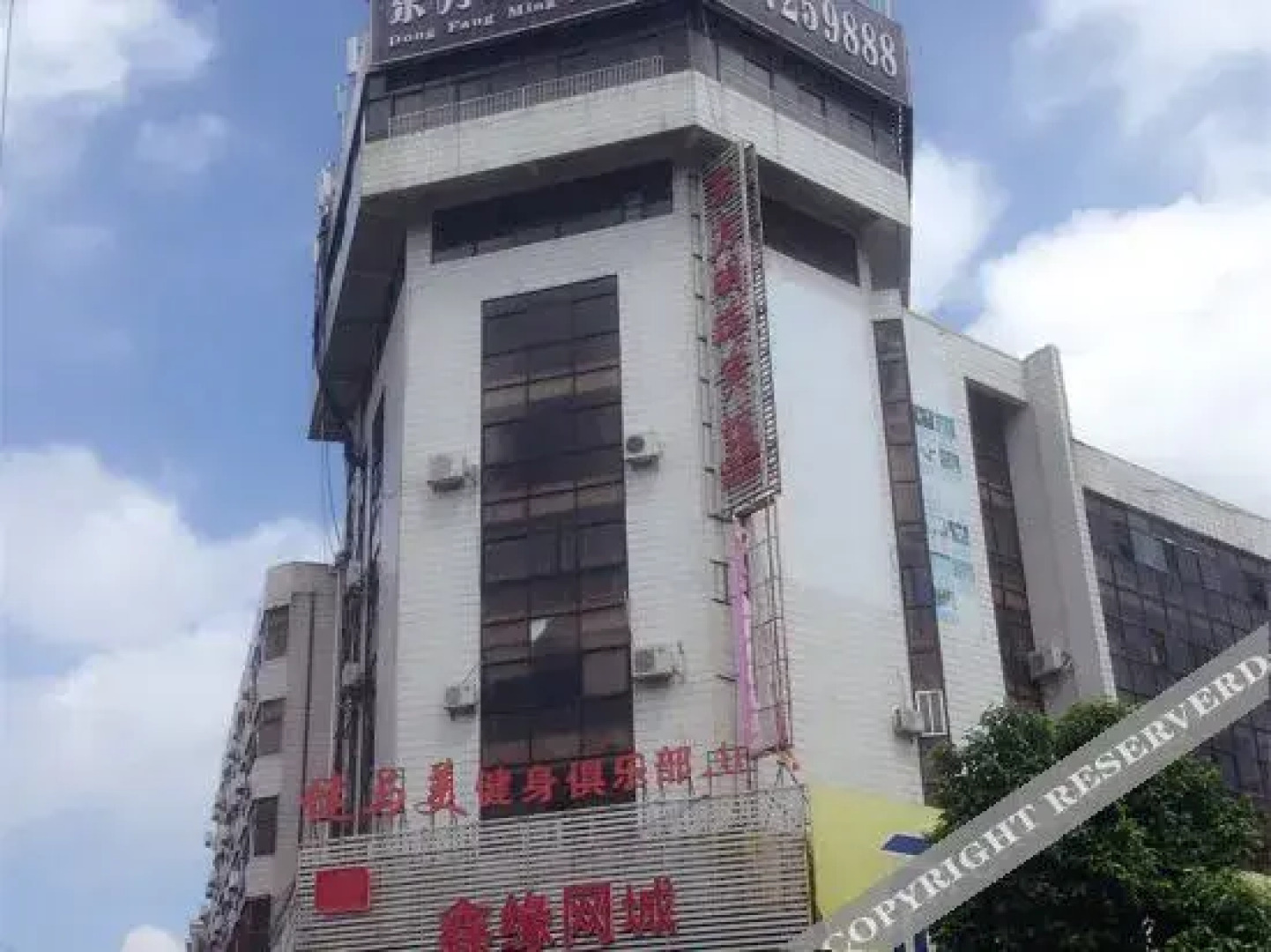 Junyi Chain Hotel (Yudu Hongqi Avenue)