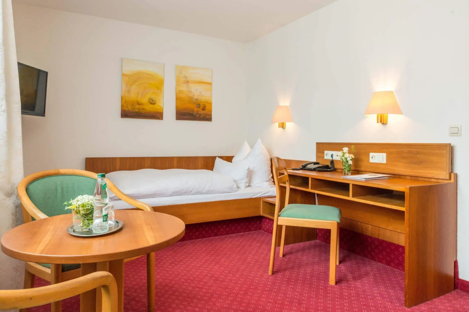 Mayers Waldhorn Hotel