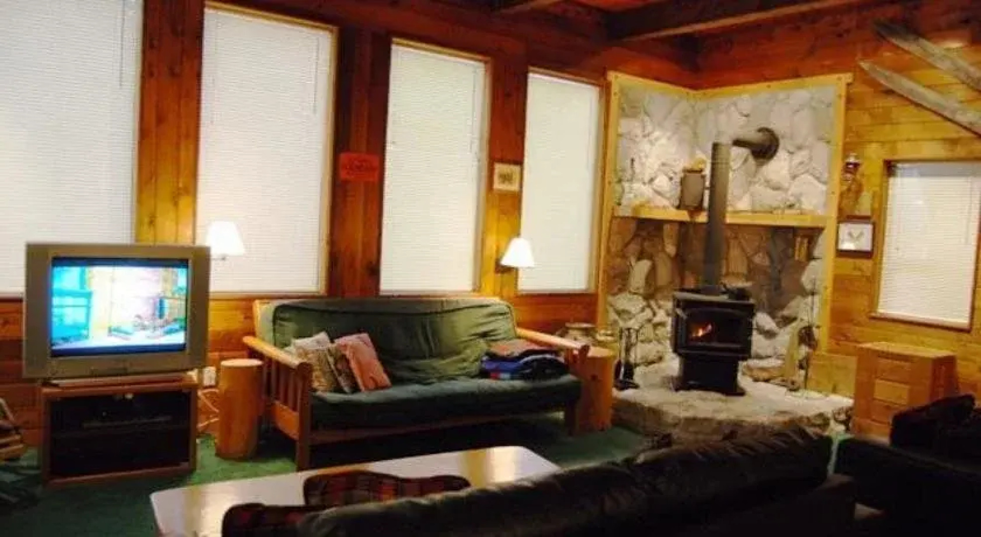 Outlaws Inn by Apex Accommodations