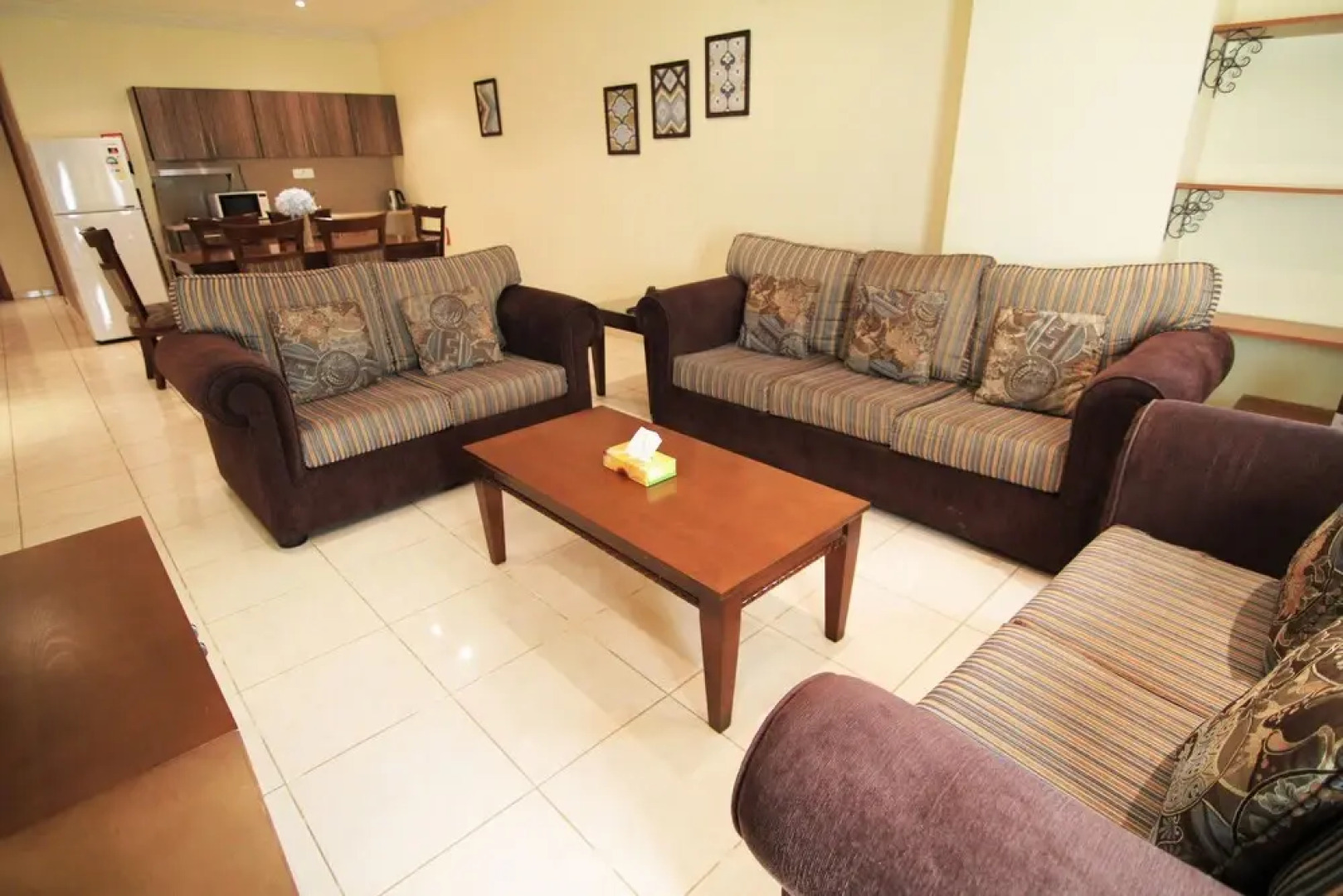 Al Rabitah Al Fondoqeiah Apartments