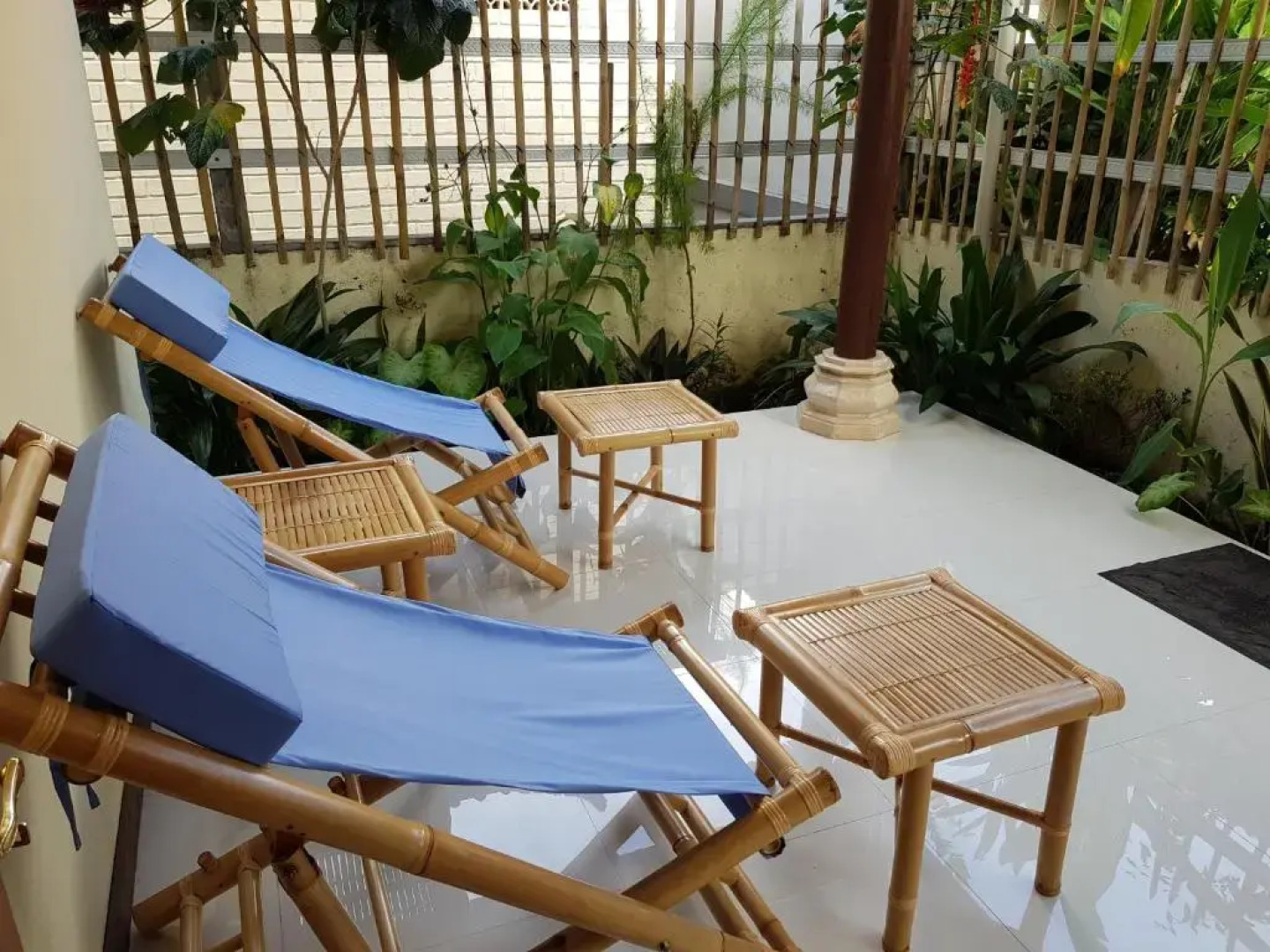 Dennis Holiday Bungalow