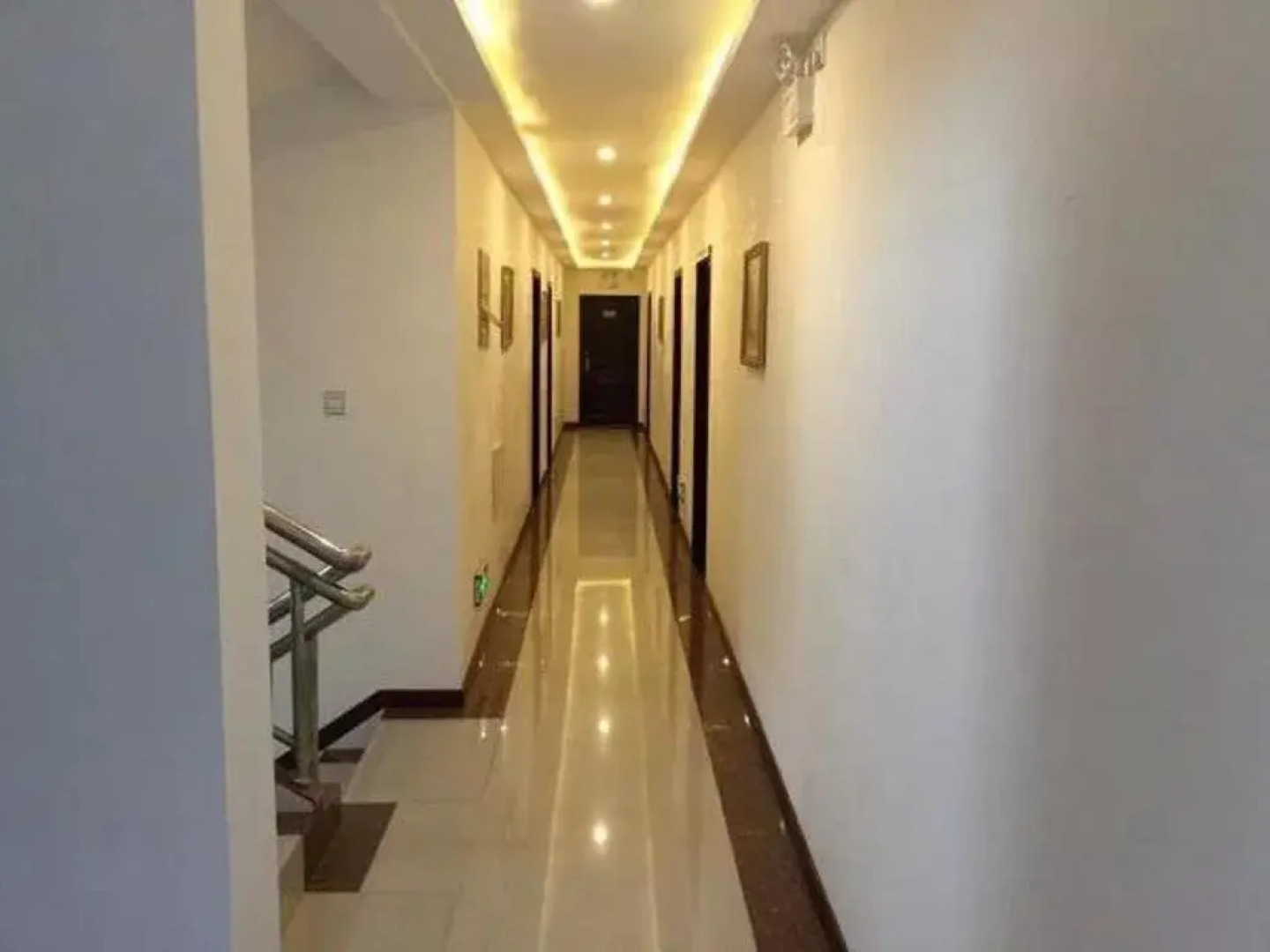 An County Zhengxing Business Hotel