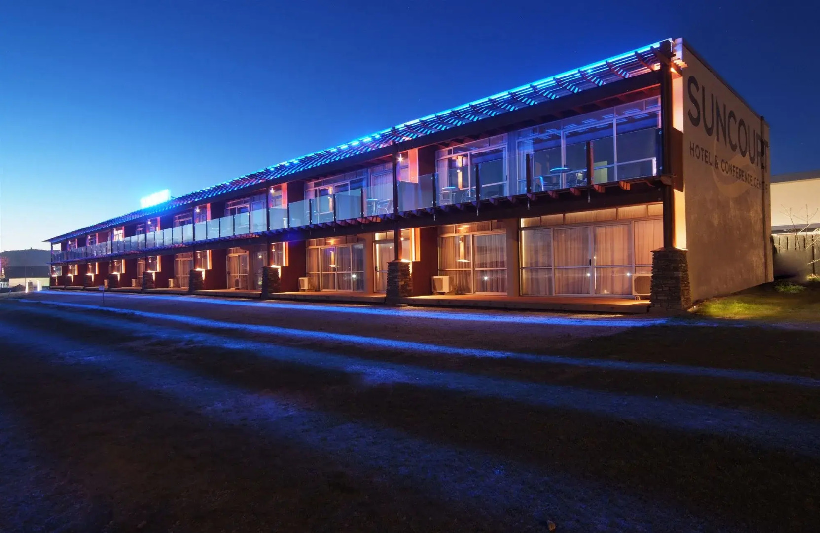 Suncourt Hotel & Conference Centre