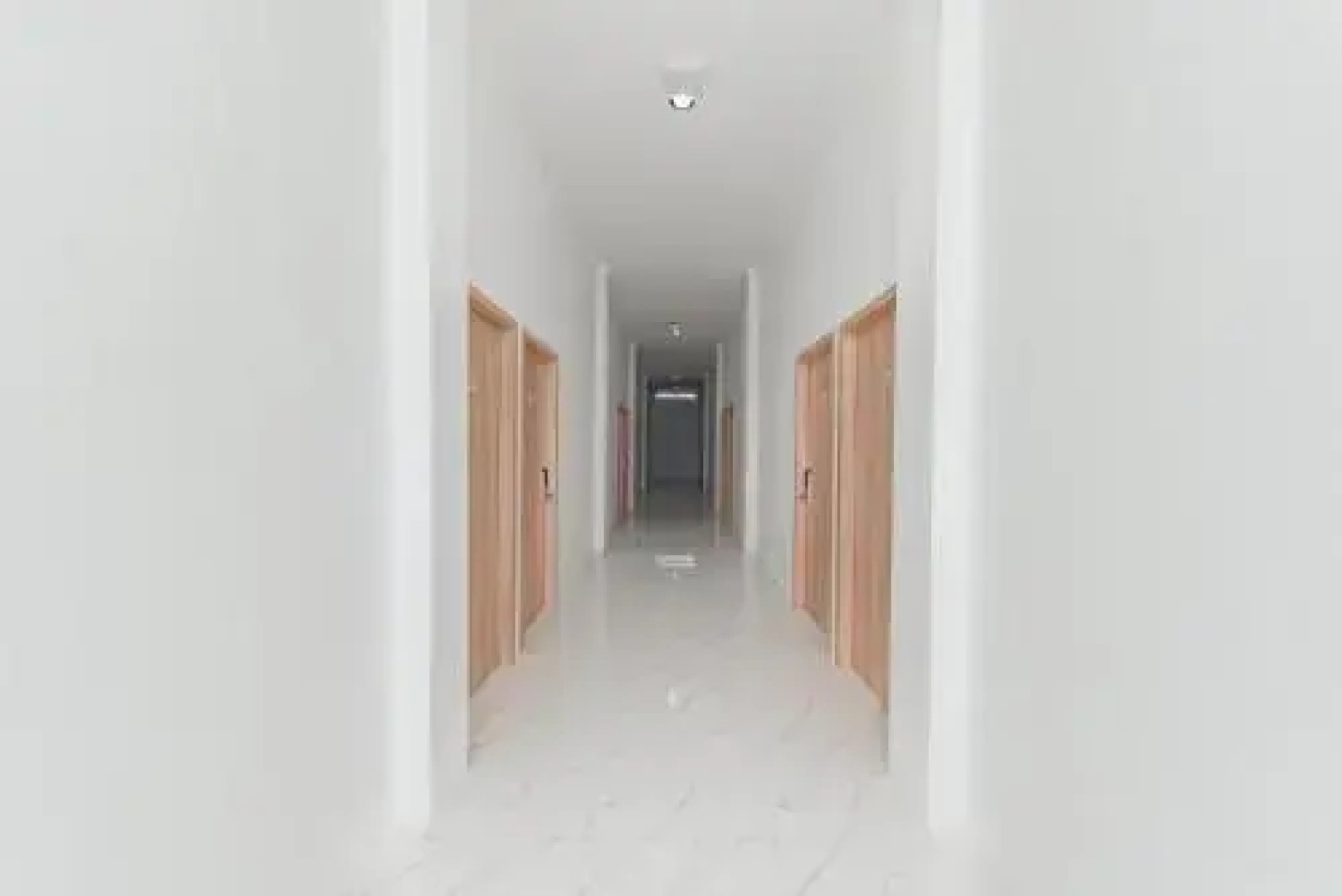 Urbanview Hotel La De Grizz Syariah Sampit by RedDoorz