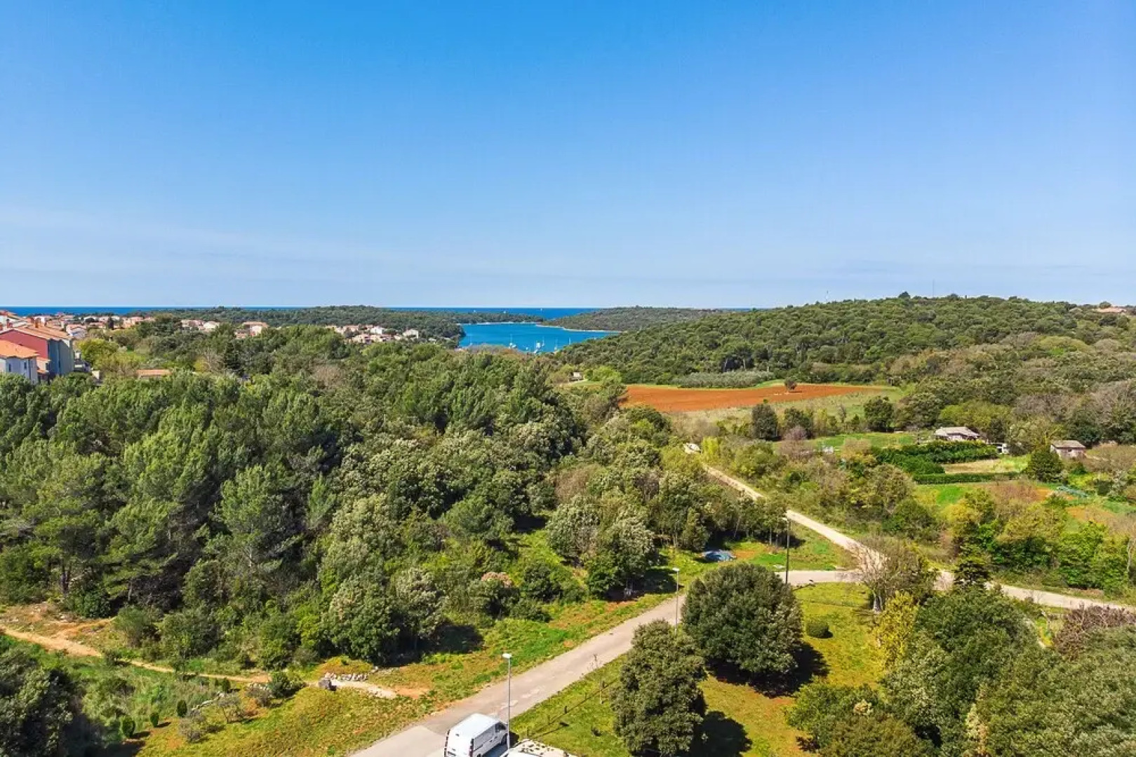 Pool Apartment Suzi 1