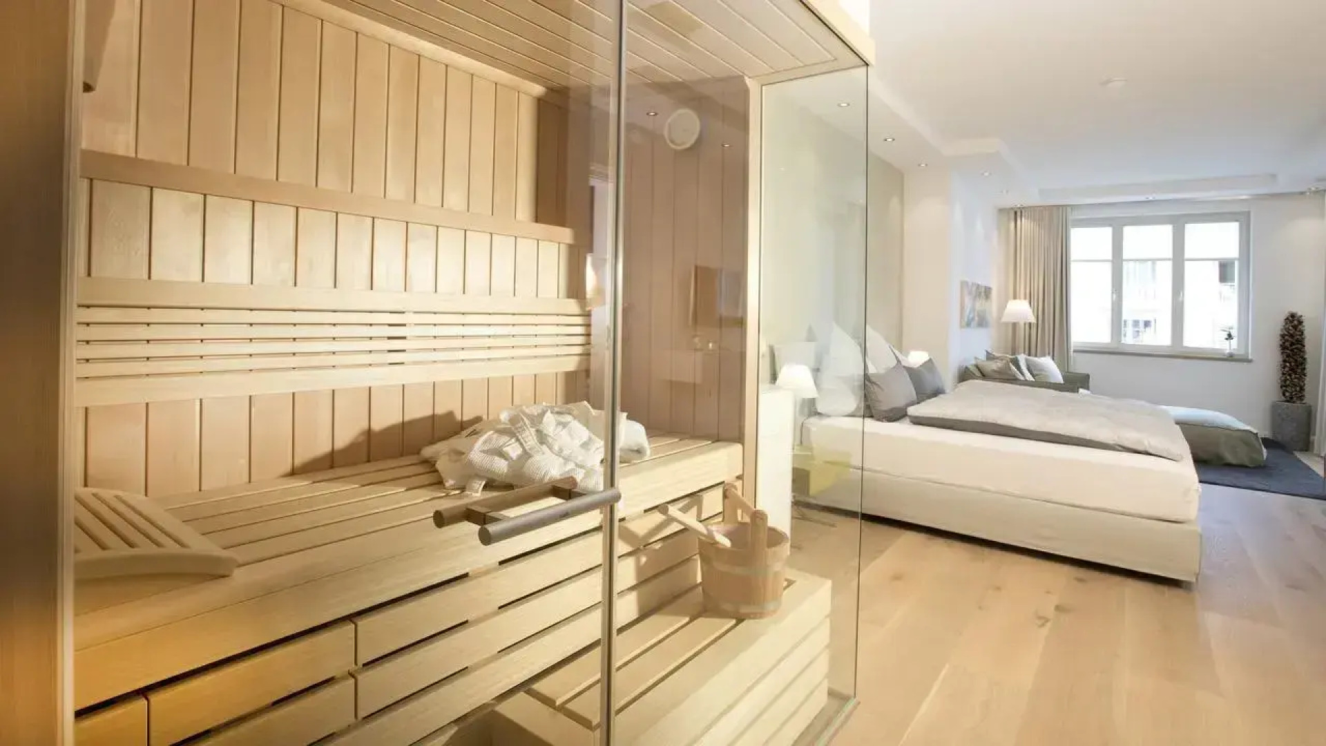 Summerbreeze Cloud - a16716