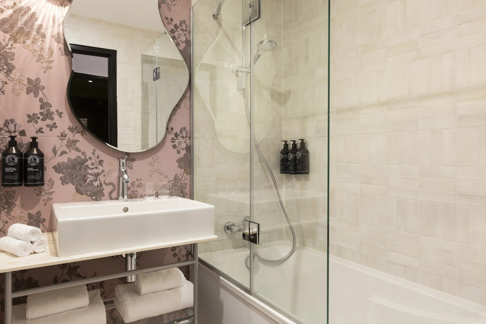 Hotel Les Capitouls Toulouse Centre - Handwritten Collection