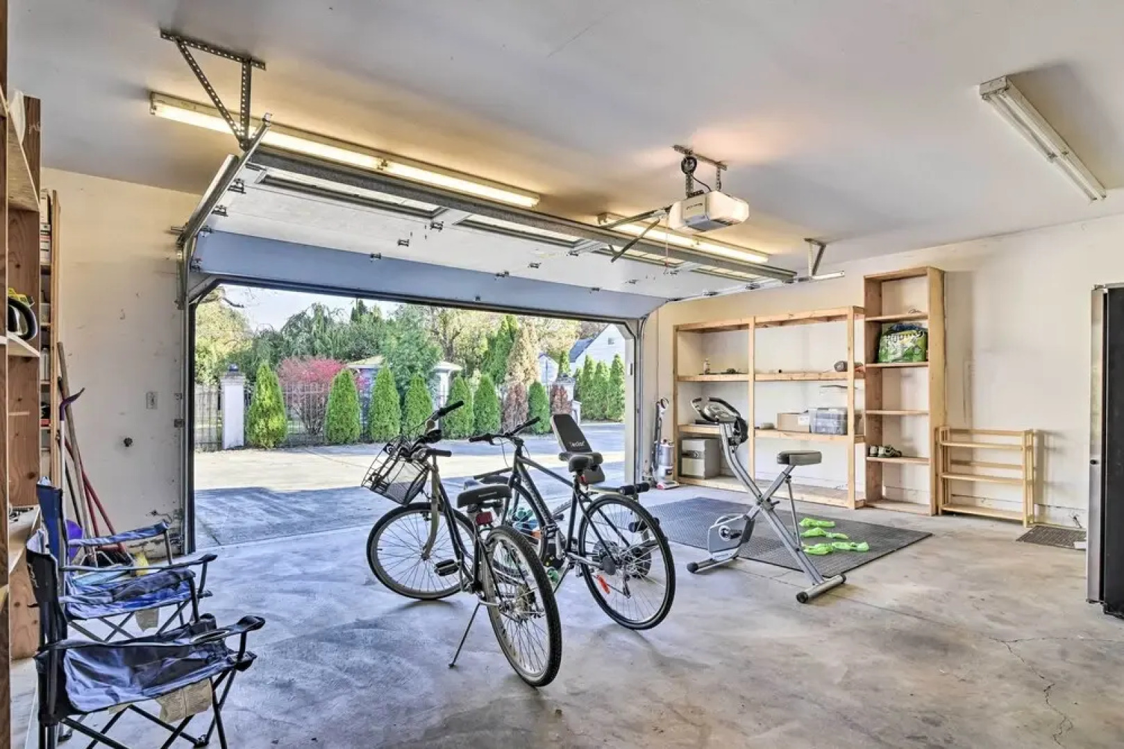 Milwaukie Vacation Rental w/ Backyard, Office