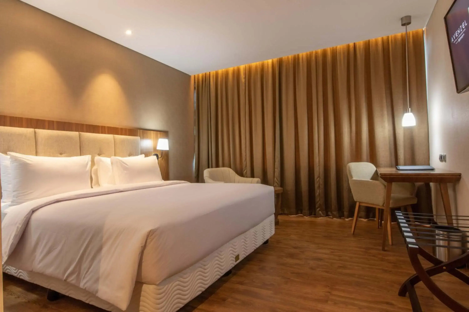 Avenzel Hotel & Convention Cibubur