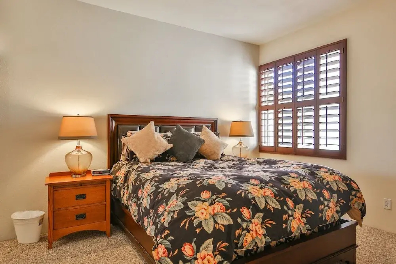 Golfers Paradise on the 5th Hole - Three Bedroom Condo