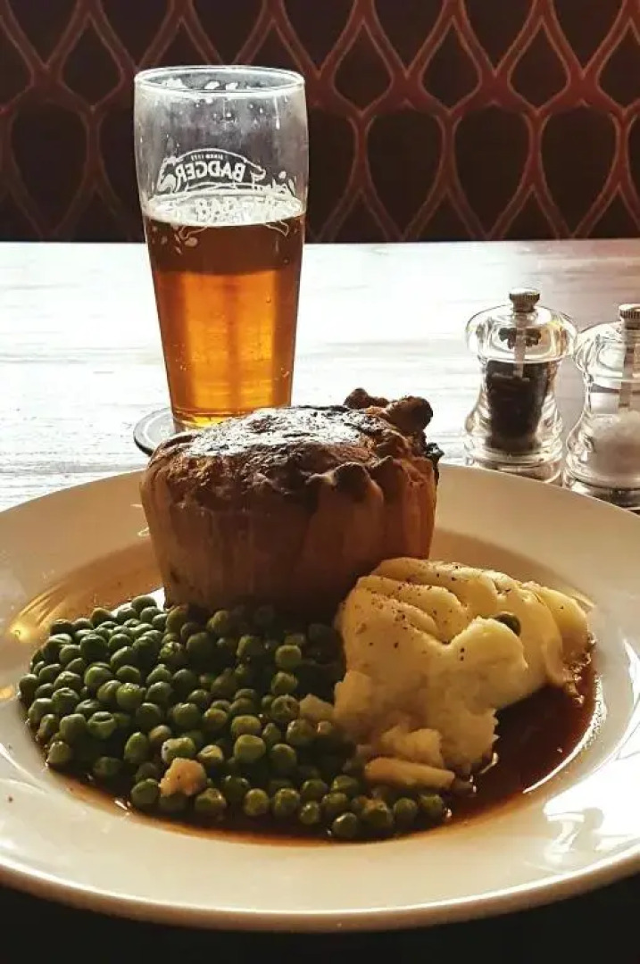 True Lovers Knot - Inn