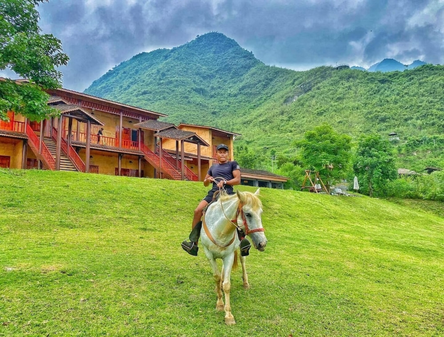 H'mong Village Resort Ha Giang