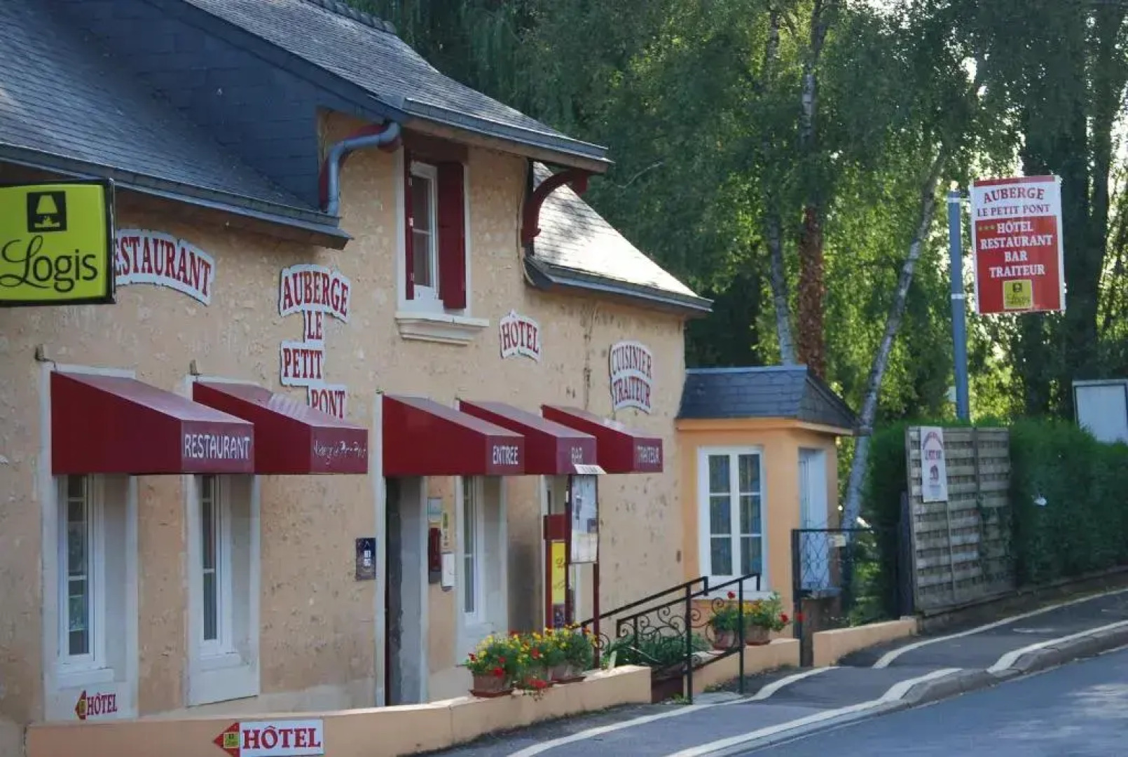 Auberge le petit pont