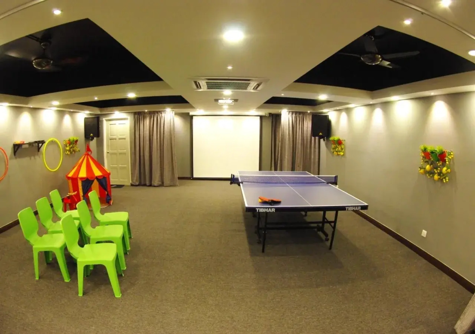 Lemon8 Hotel Apartment