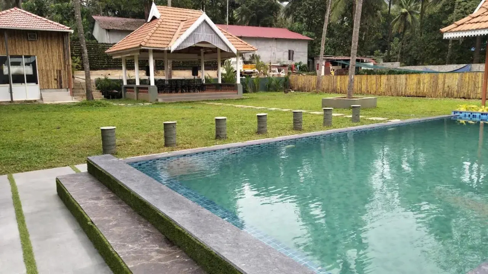 Willow Heights Athirapally