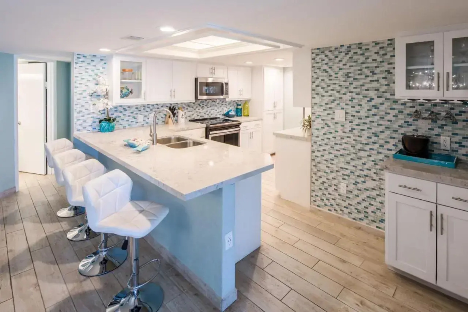 Saida III Condominiums - by Island Services