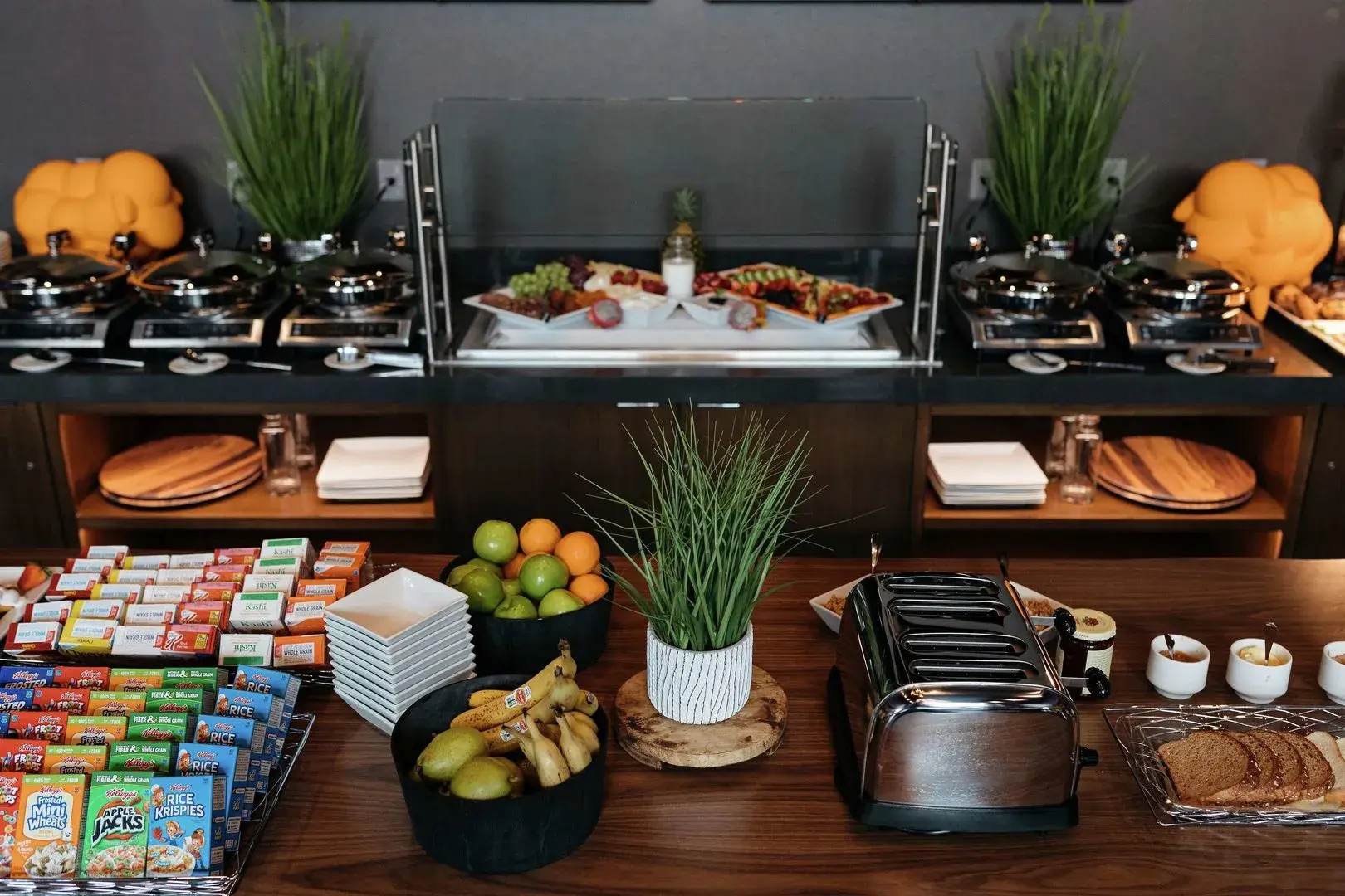 Revel Hotel Des Moines Urbandale, Tapestry Collection by Hilton