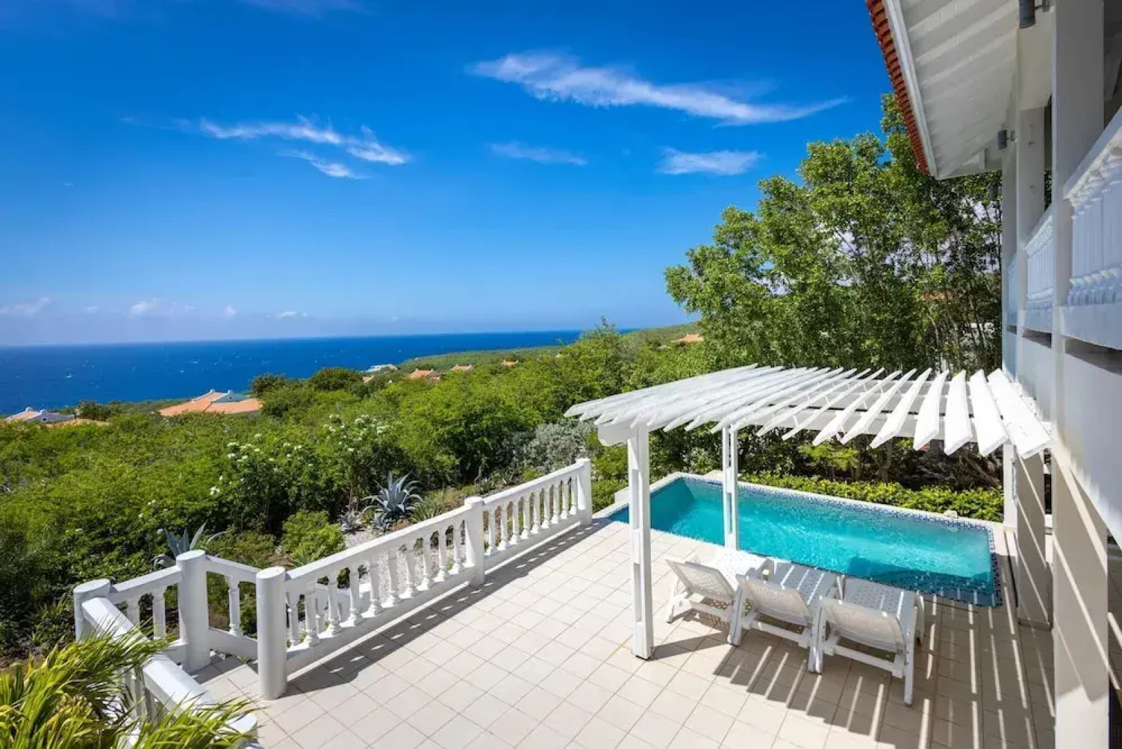 Seaside Rhapsody at Villa Kolibreeze