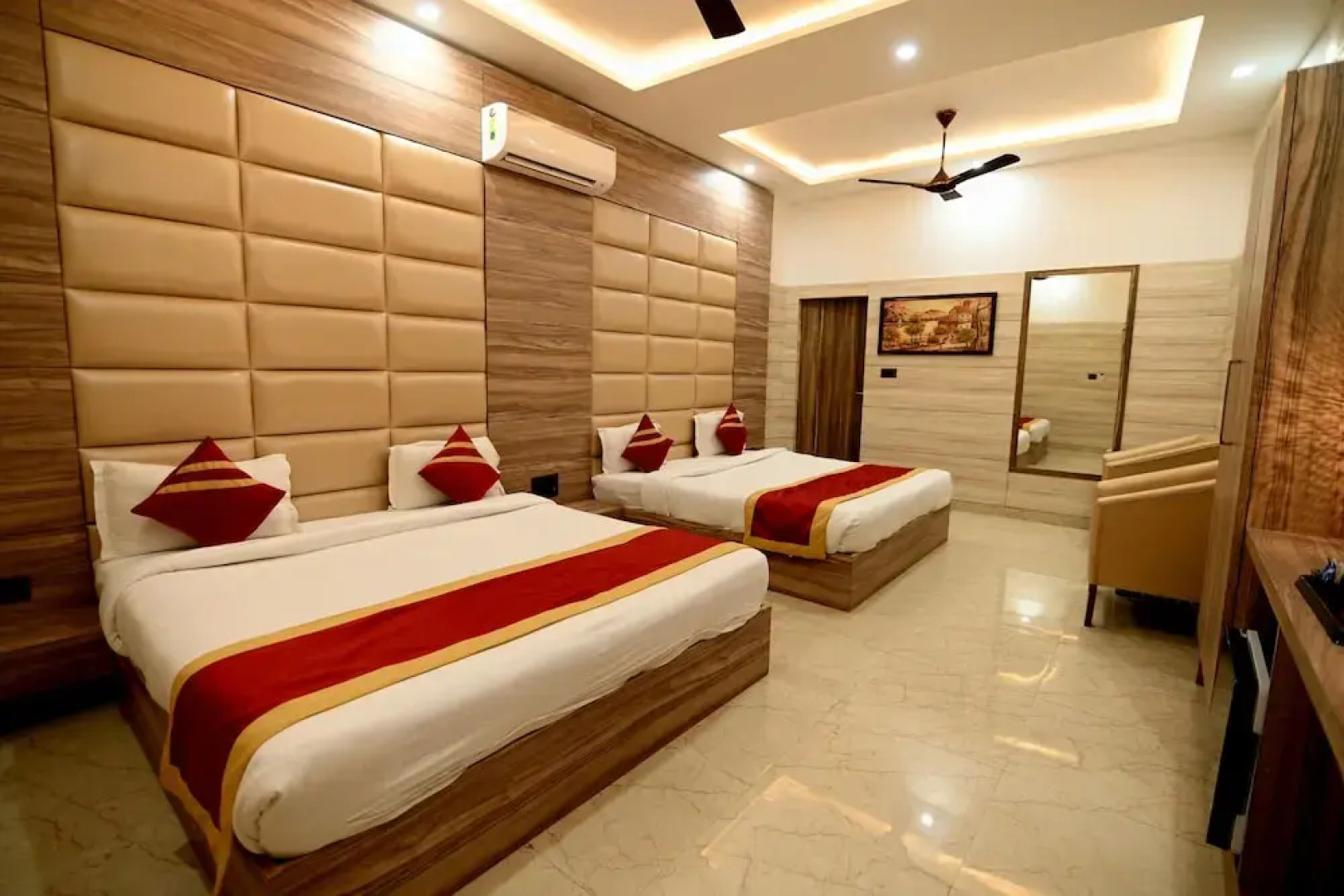 Royal Heritage Hotel & Resort